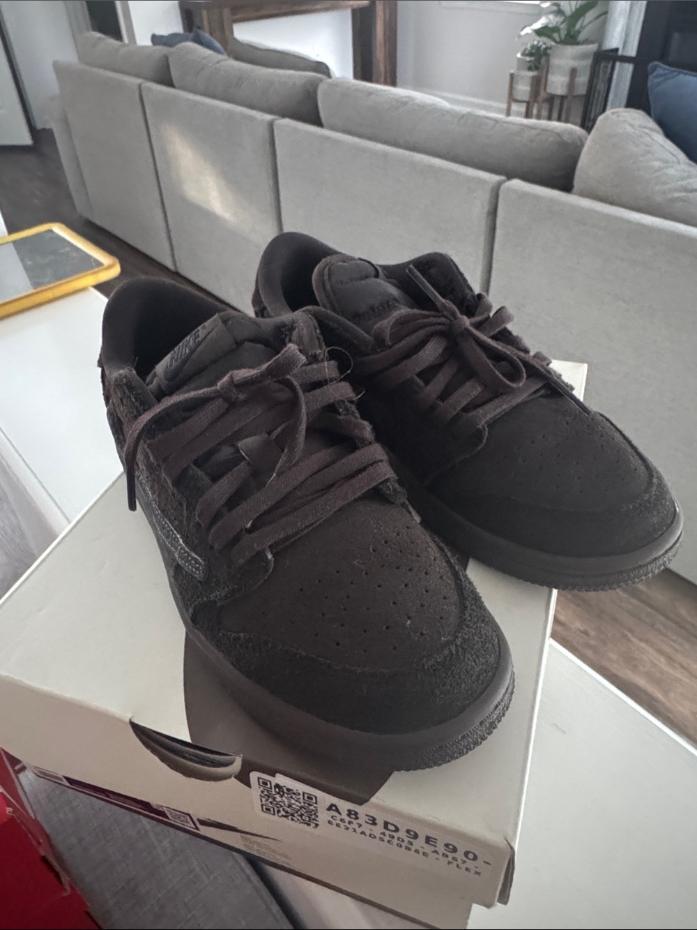 Kids travis Scott jordan 1 retro Dark Brown Suede